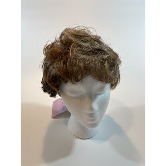 Paula Young Other - Paula Young Wig Blakely Style A9412 Color SF12/28 Size Avg Japan NWT Damaged Box